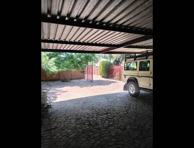 3 BEDROOM HOUSE FOR SALE IN ILLIONDALE